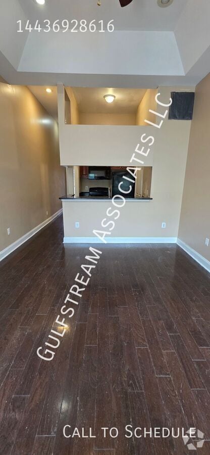 Building Photo - 219 1/2 E North Ave Unit Apt 1