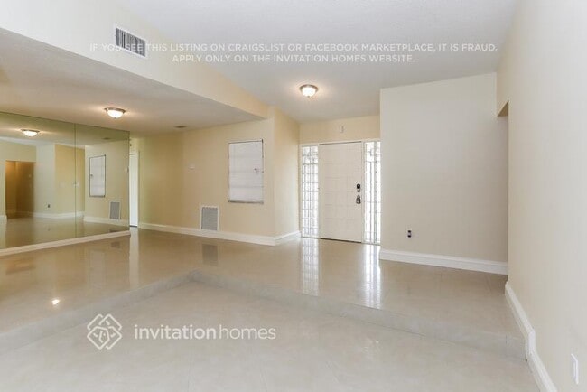 Photo - 505 NW 136th Ct