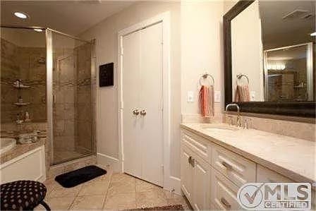 Photo - 2606 Shelby Ave