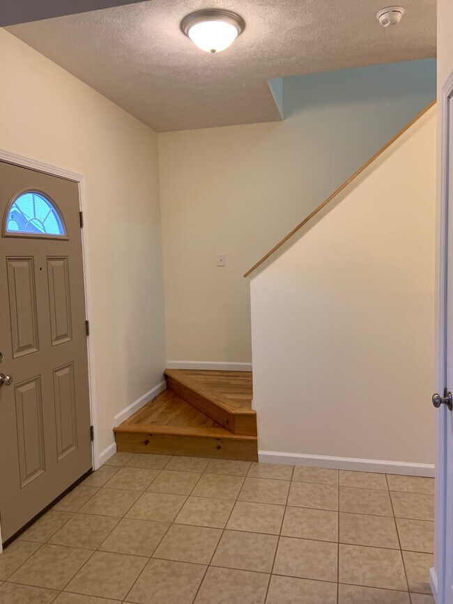 Photo - 204 Betsinger Rd