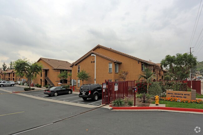 Photo - Royal Heights Apartments