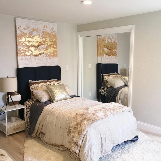 Photo - 842 Edinburgh St