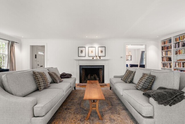 Photo - 205 Brattle St