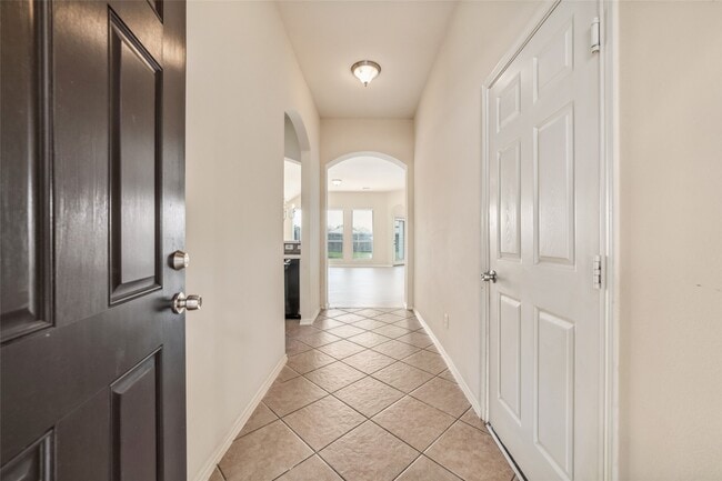 Building Photo - 3 Garden Grove Dr Rental