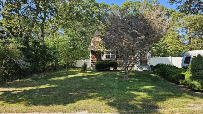 Photo - 81 Parkwood Dr