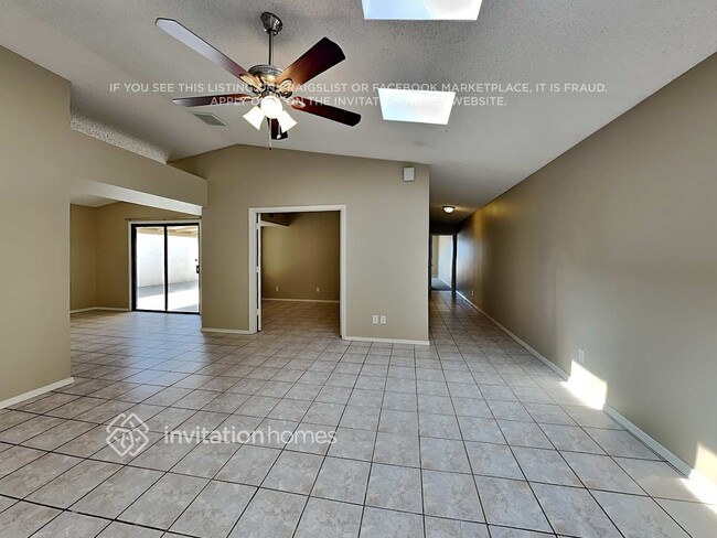 Photo - 11134 N 82nd Ln