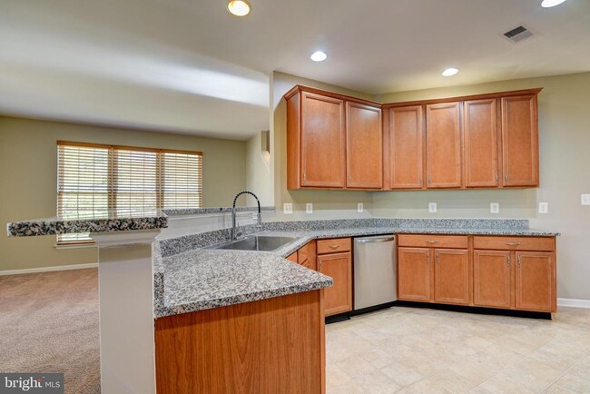 Photo - 140 Ivy Hills Terrace Townhome