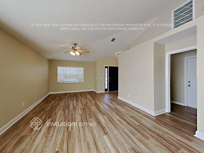 Photo - 1228 Foxridge Pl