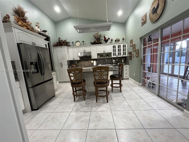 Photo - 450 NW 130th Ave