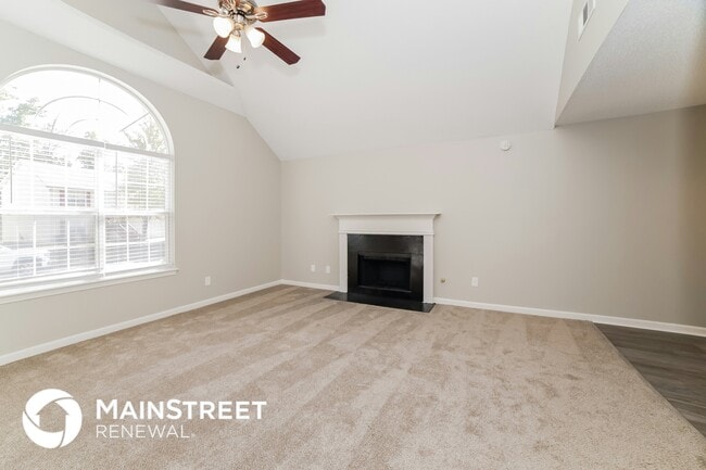 Photo - 4423 Pipemaker Bluff