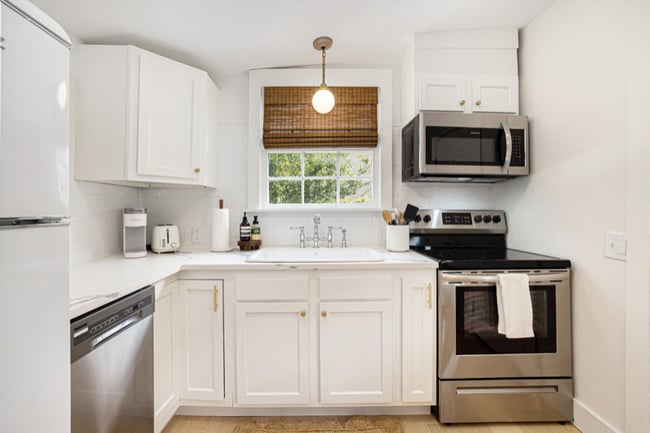 Photo - 165 Queen St Unit B