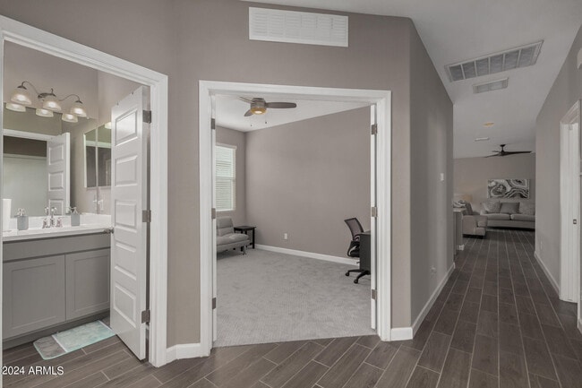 Photo - 23950 W Hilton Ave