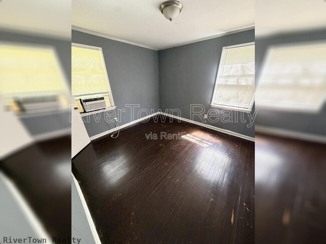 Photo - 2718 Windsor Pkwy