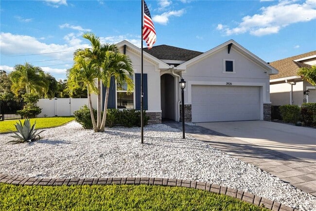 Photo - 3926 Sunshine Pine Ave