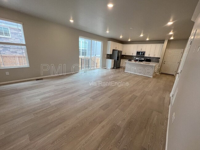 Photo - 741 N Tempe St