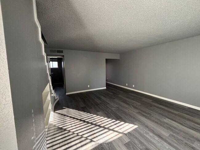 Photo - 6052 N College Ave