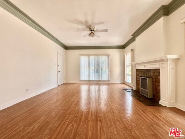 Building Photo - 860 S Berendo St Rental