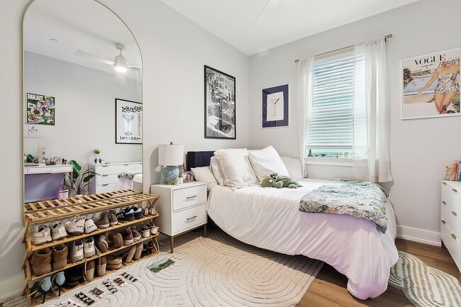 Photo - Elegant 3 Bedroom, 2.5 Bath Apartment Unidad 1809 Hillary Street 1A