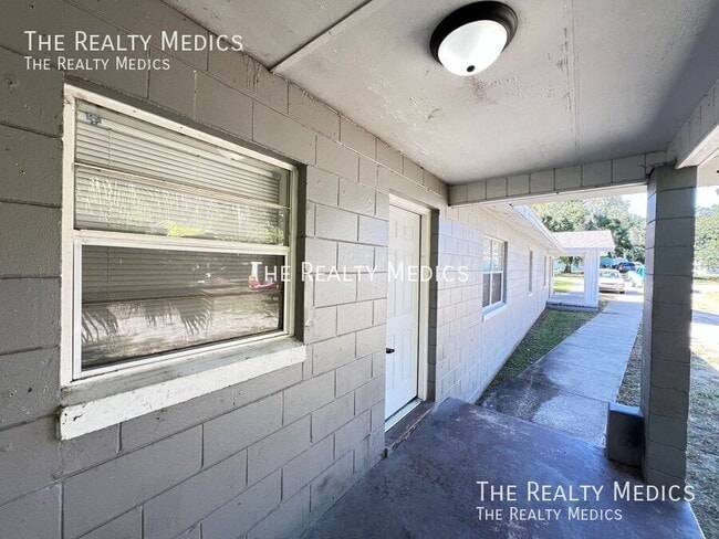 Photo - 1118 Tuskegee St