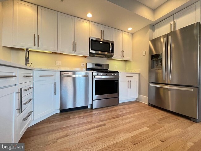 Photo - 1616 15th St NW Unit 300