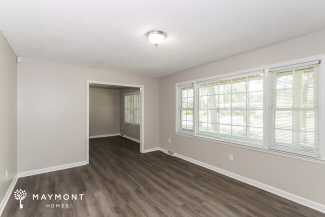 Photo - 606 Cardinal Dr