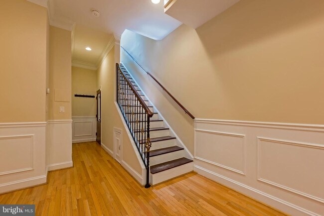 Photo - 45 R St NW