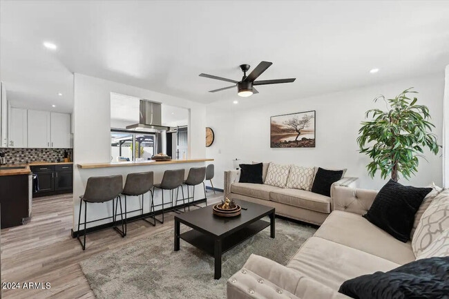 Photo - 3808 W Las Palmaritas Dr