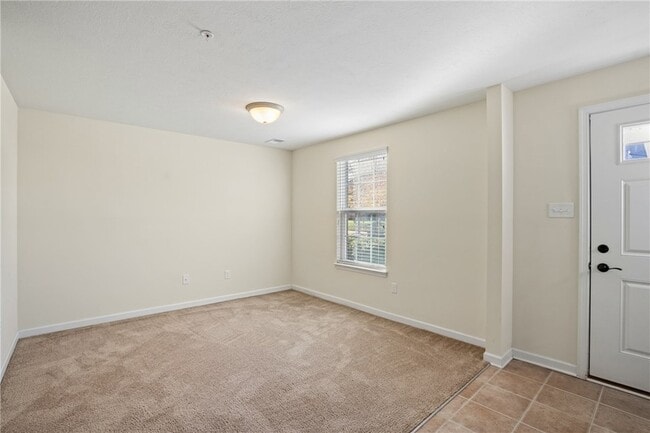 Photo - 1966 Georgetown Dr