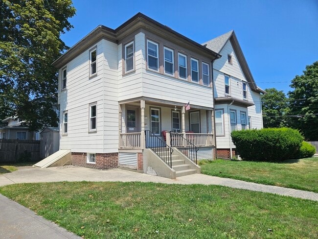 Photo - 42 Sumner St Unit 1