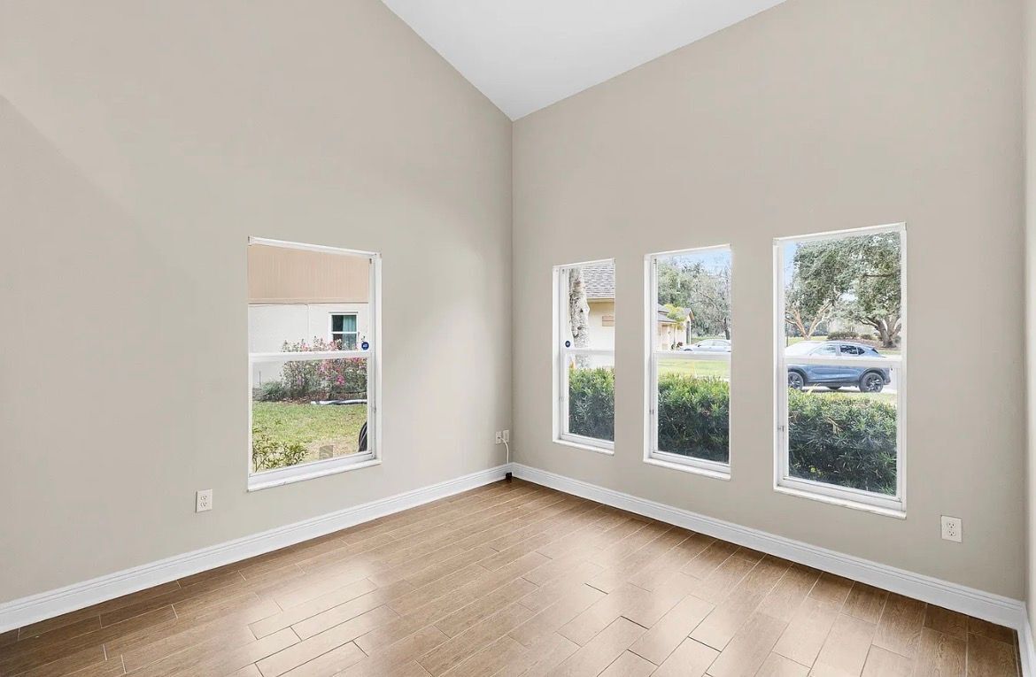 Photo - 10308 Malvasia Ave