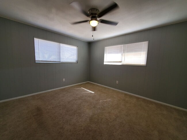 Photo - Charming 4 bedroom, 2 bath home AVAILABLE NOW!