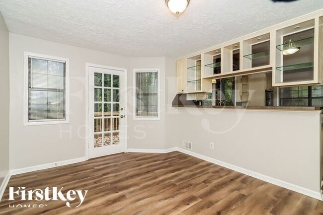 Photo - 84 Powder Creek Ct