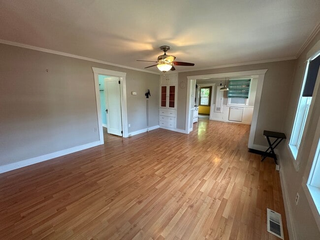 Photo - Adorable 2 Bedroom One Bathroom Home Close to Downtown Grass Valley and Shopping