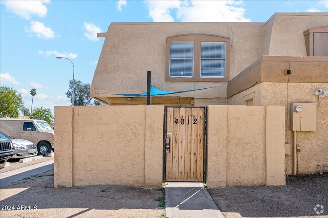 Building Photo - 4012 S 44th Pl Rental