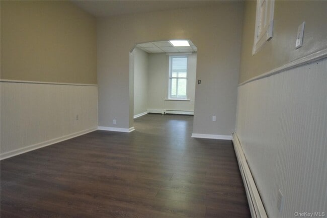 Photo - 12 Railroad Ave Unit Floor 2