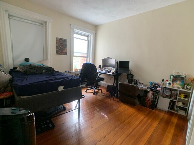 Photo - 14 Strathmore Rd Unidad 1