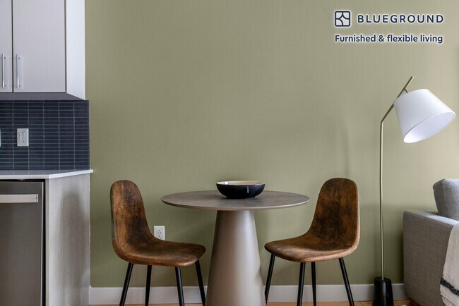 Photo - 320 D St Unit FL2-ID984