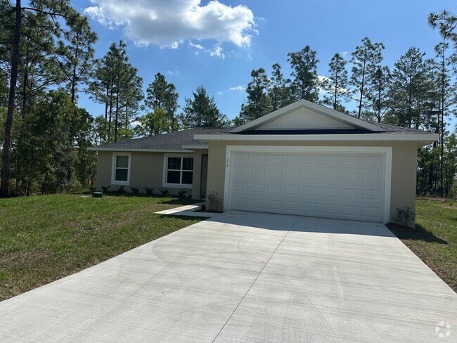 Building Photo - Silver Springs Shores Rental