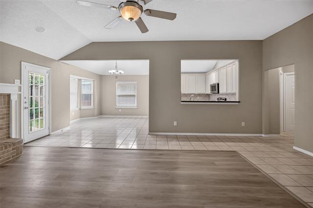 Photo - 1105 Hidden Glade Dr
