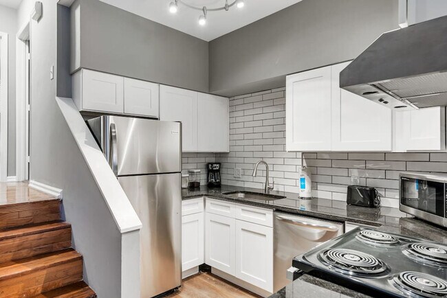 713 Barton St Unit SI ID1031858P