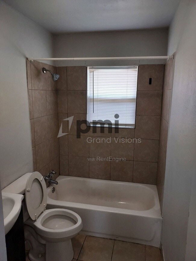 Photo - 801 Cantrell Heights St
