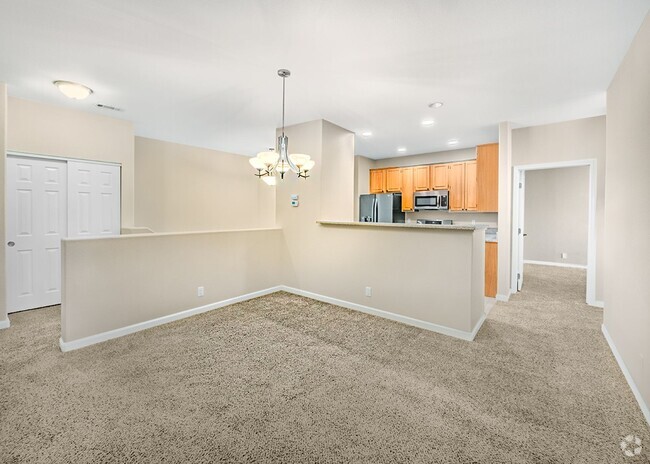 Building Photo - Tanamera Stunner with all the Ammenities! Unit 3124 Rental