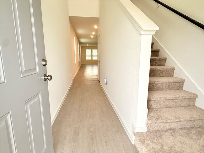 Photo - 24657 Monarch Forest Dr