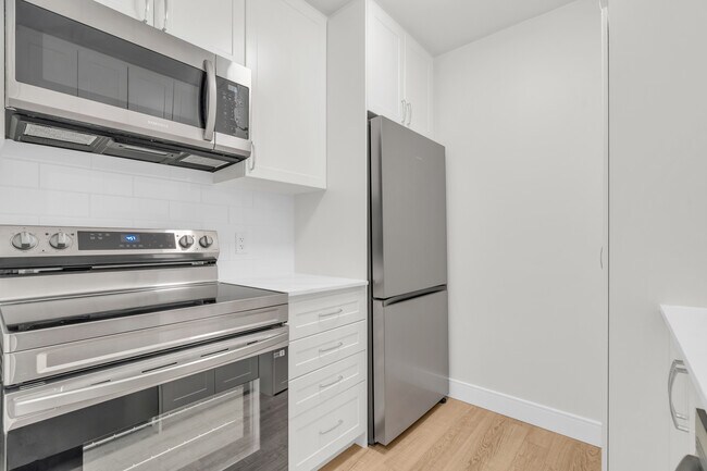 Photo - 1220 Hamilton St