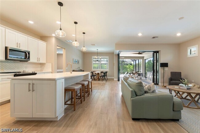 19712 Deming Ln