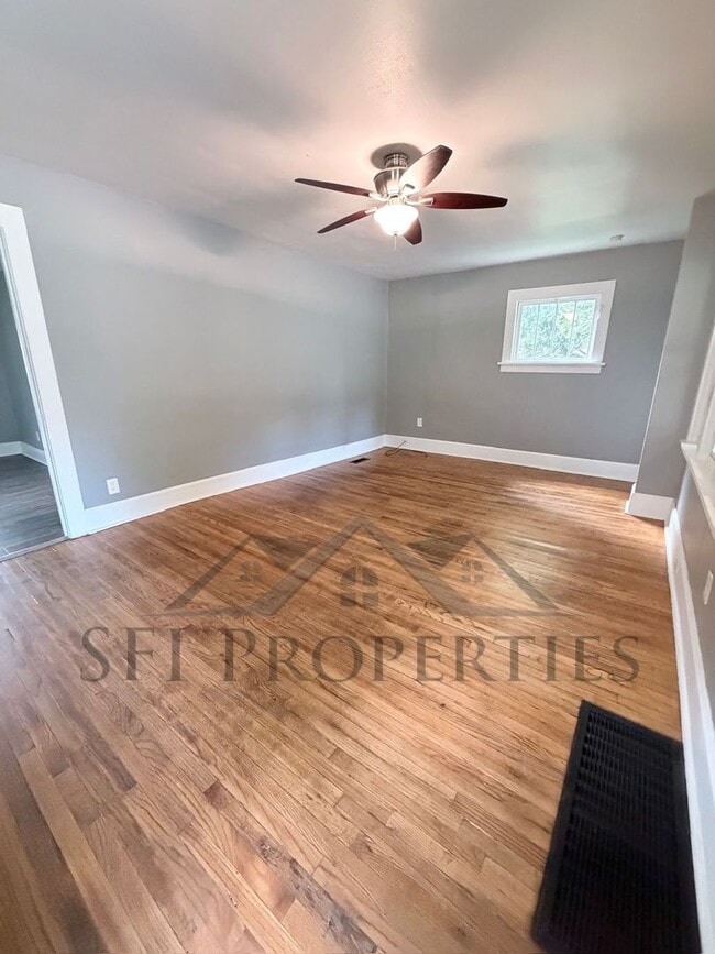 Photo - 1801 S Lincoln Ave