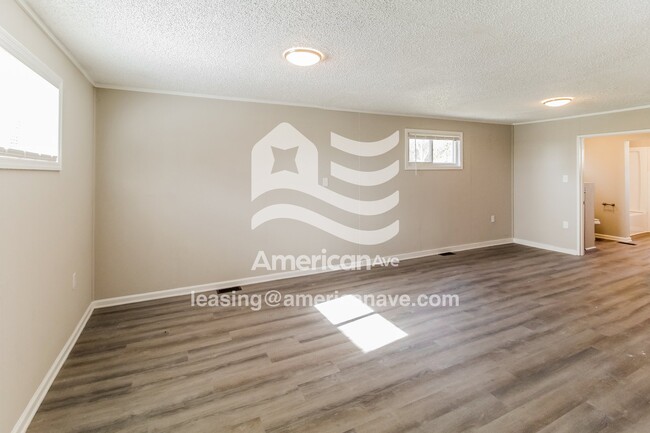 Photo - 106 Pocohontos Ave