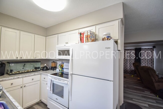 Photo - 2 Bedroom 1.5 Bath Home