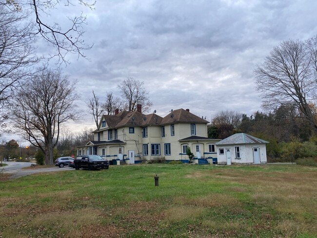 Photo - 111 Decker Pond Rd