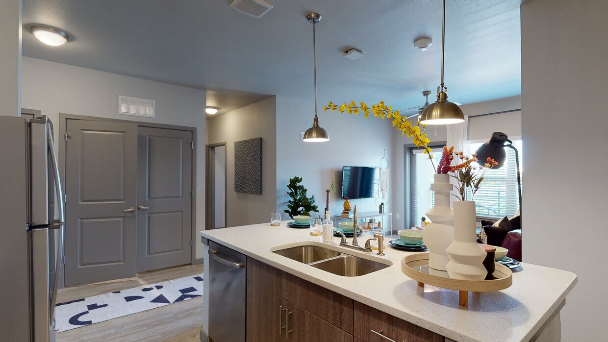Photo - Yugo Atlanta Summerhill Apartments